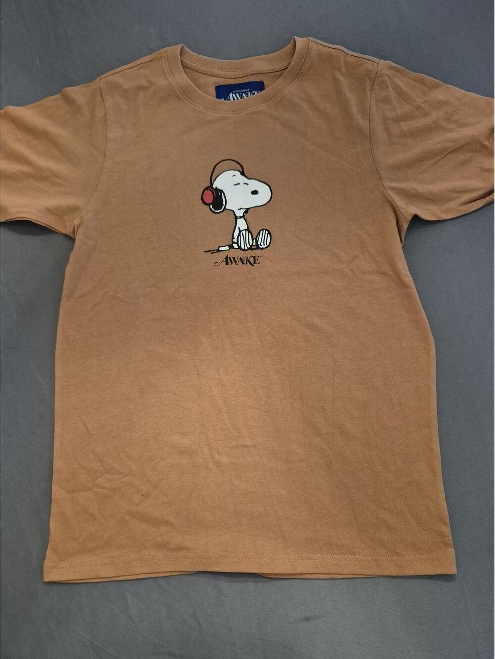 Awake NY Charlie Brown Snoopy Size XL Tee